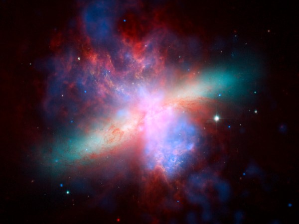 XRISM mide los feroces vientos en el corazón de M82
